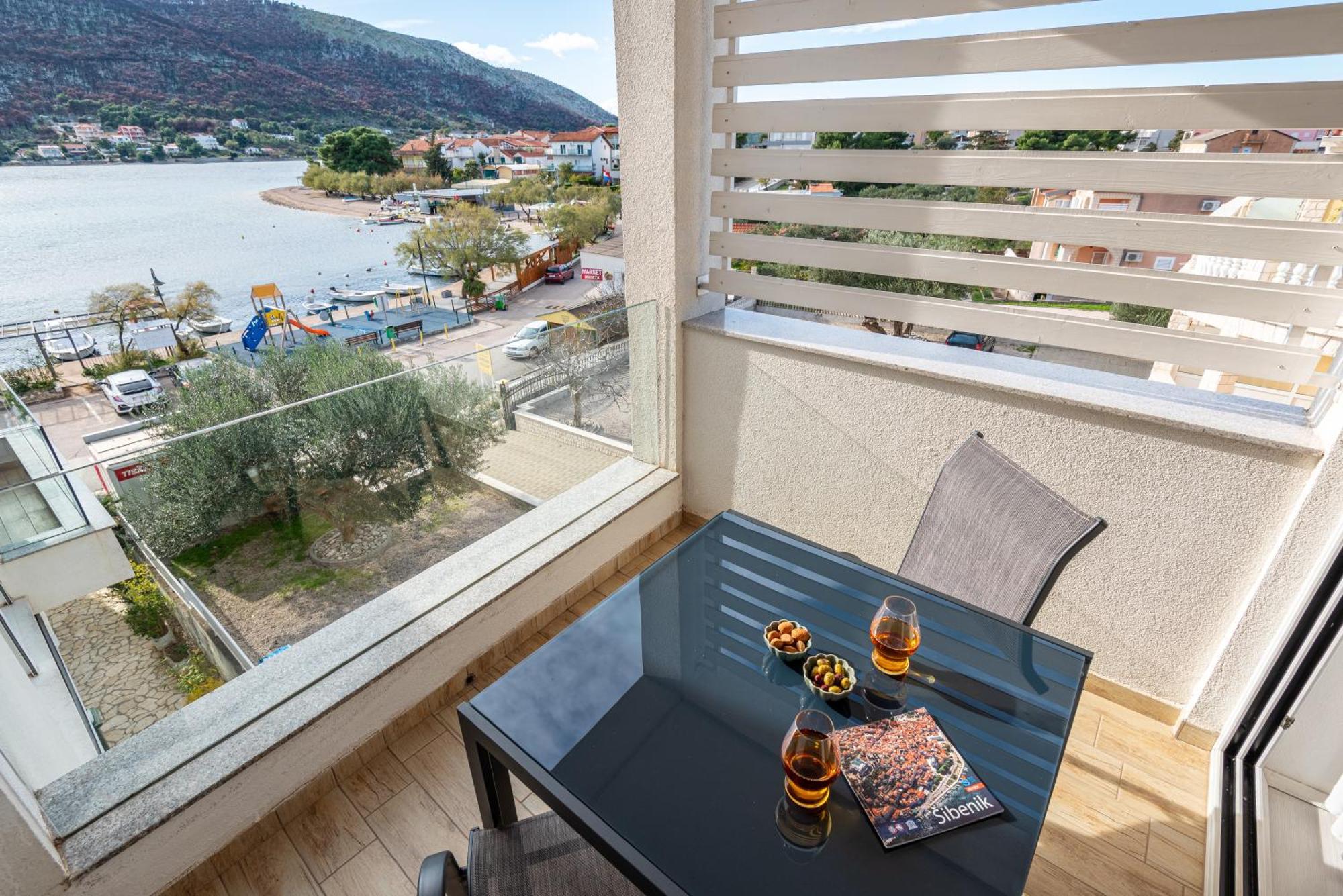 Apartments Holidays Roko Grebaštica Cameră foto